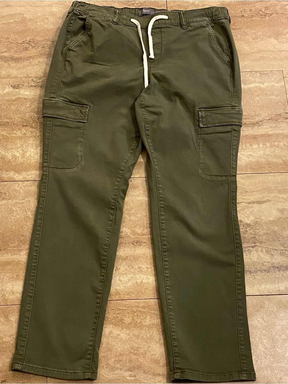 Torrid Women’s Olive Cargo Pants with Drawstring Waist Size 1X